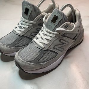 New Balance 990v5 W990GL5 Grey/Castlerock Made in the USA NWOT Size 8 2E